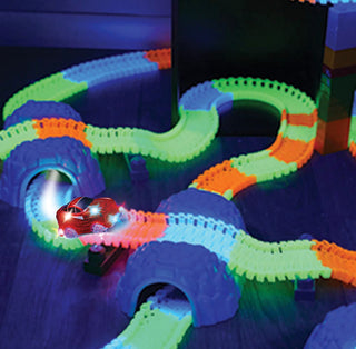 Magic Tracks Glow In the Dark Racetrack and Car Play Set